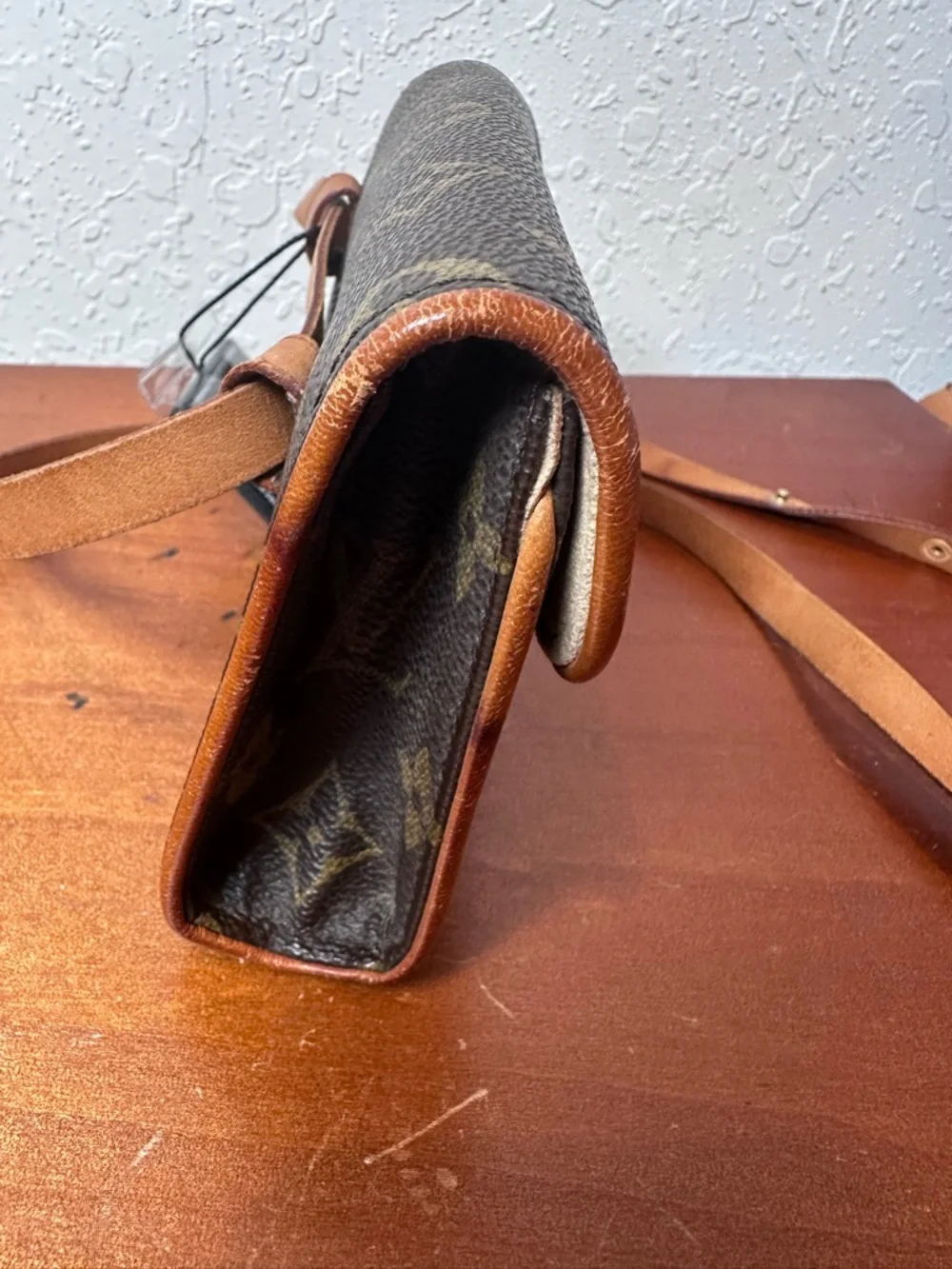Louis Vuitton Monogram Pochette Florentine XS